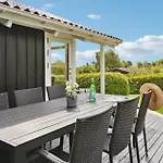 3 Bedroom Awesome In Hejls