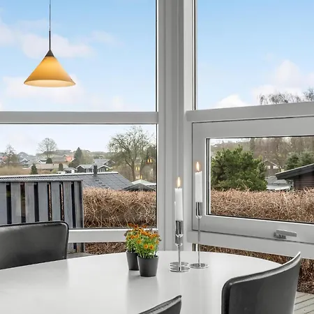 3 Bedroom Awesome In Ferienhaus