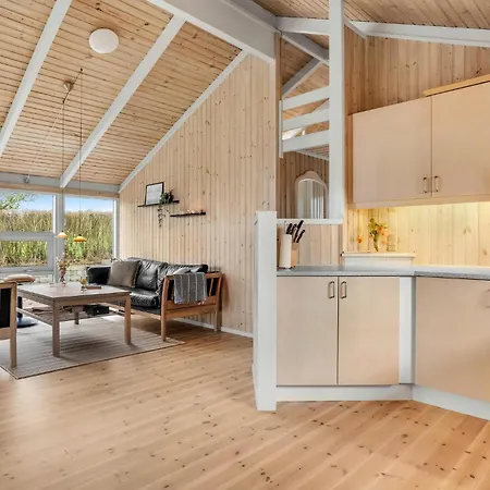3 Bedroom Awesome In Holiday home Hejls