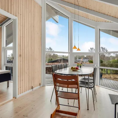 3 Bedroom Awesome In 度假居 *