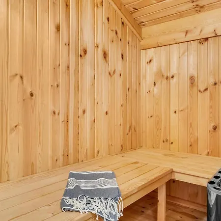 3 Bedroom Awesome In 度假居