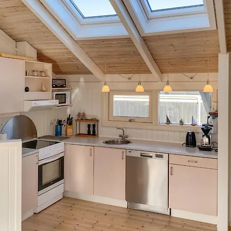 3 Bedroom Awesome In