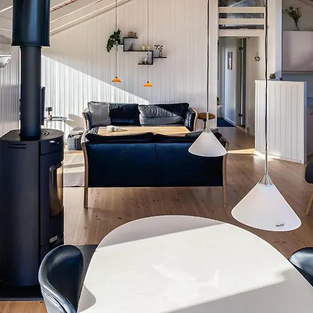 3 Bedroom Awesome In Ferienhaus