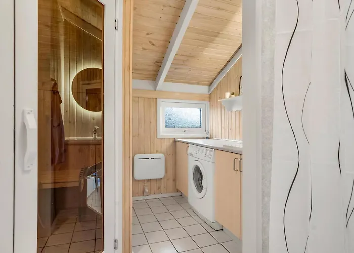 Holiday home 3 Bedroom Awesome In