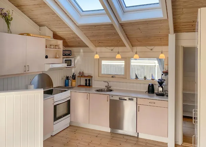 3 Bedroom Awesome In